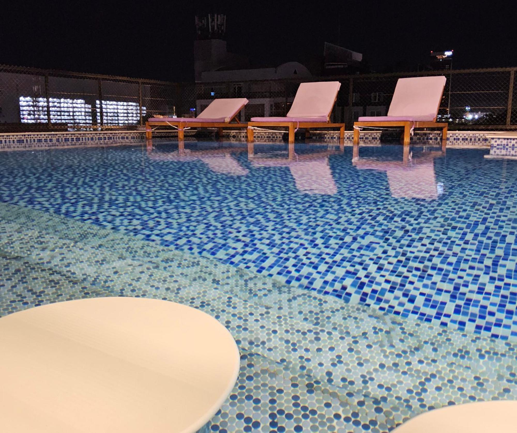 Xq โรงแรม 4*