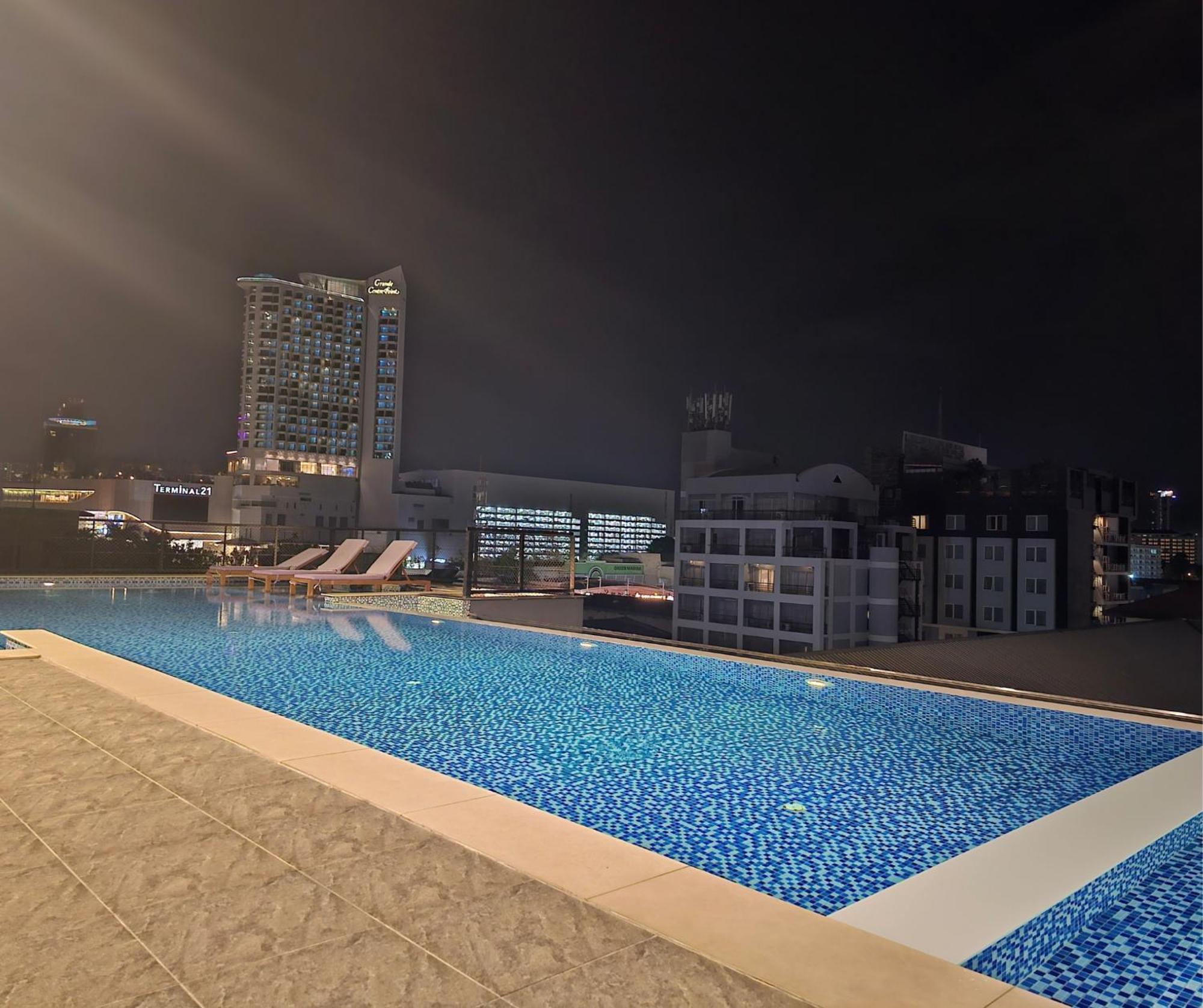 โรงแรม Xq 4*